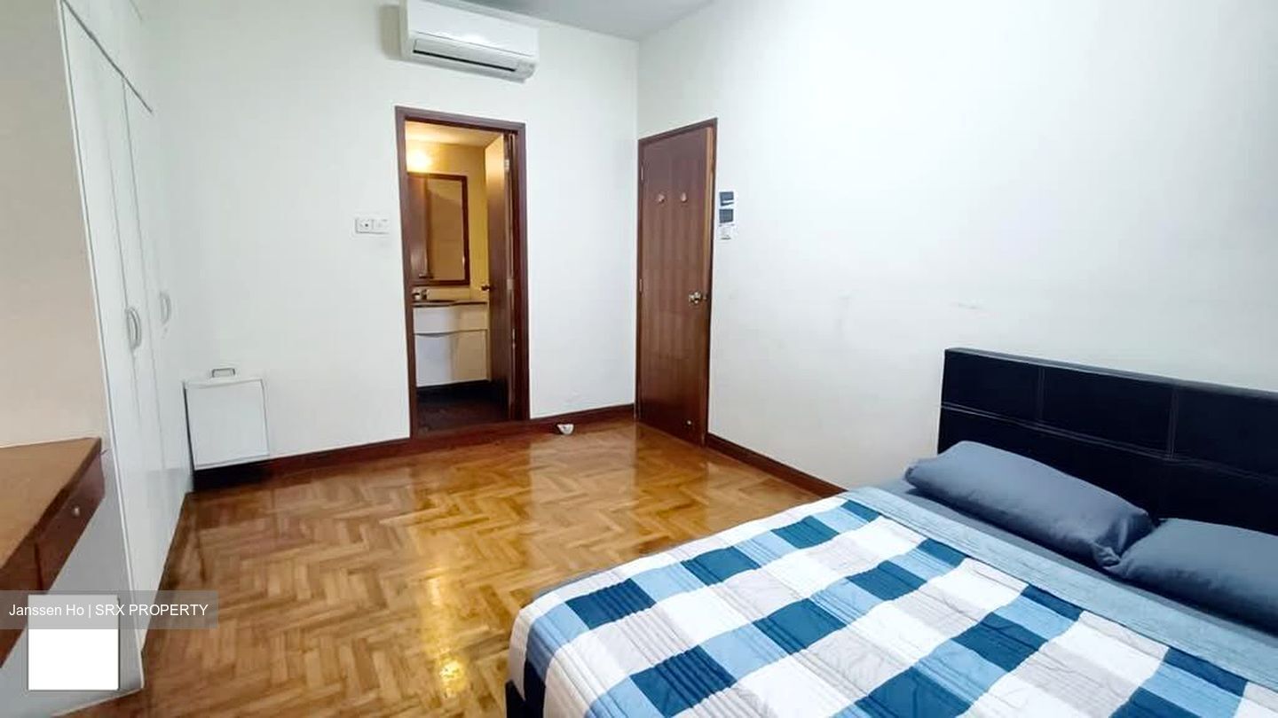 East Meadows (D16), Condominium #602894591